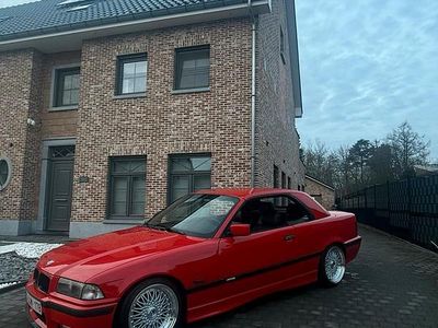 Gebraucht BMW 328 Cabriolet 193 PS (141 kW) 1995 Rot Cabrio