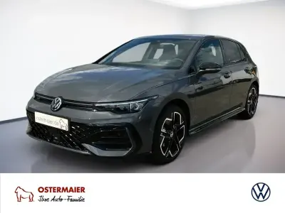 Nouă VW Golf VIII R-line 150 CP (110 kW) 2025 Gri Berlinǎ