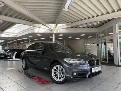 Gebraucht BMW 118 Advantage 136 PS (100 kW) 2017 Grau Kleinwagen