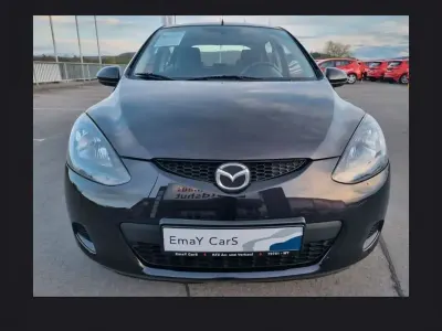 Gebraucht Mazda 2 Independence 86 PS (63 kW) 2009 Schwarz Kleinwagen