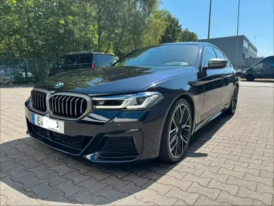 Gebraucht BMW M550 Performance 530 PS (389 kW) 2021 Schwarz Limousine