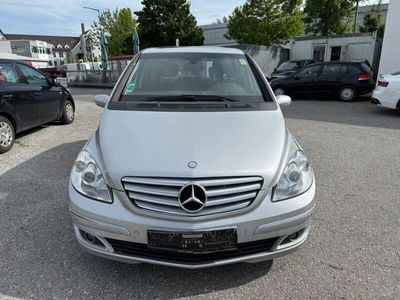 Mercedes B200