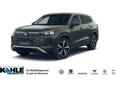 Neu VW Tayron Elegance 150 PS (110 kW) 2025 Grün (cipressinogrün) SUV