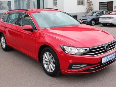 Second-hand VW Passat Business 122 CP (89 kW) 2023 Roșu Break