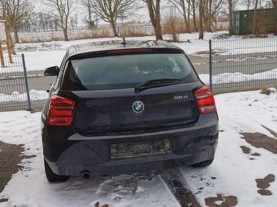 Gebraucht BMW 116 Efficient Dynamics 116 PS (85 kW) 2014 Schwarz Kleinwagen