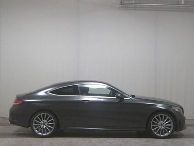 Gebraucht Mercedes C200 AMG line 184 PS (135 kW) 2021 Grau Coupé