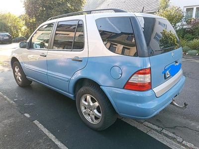 Mercedes ML400