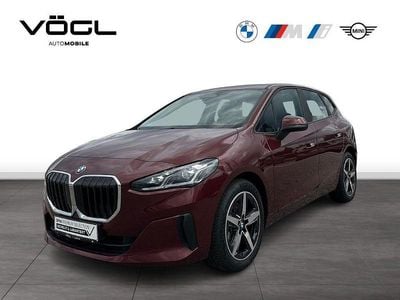 Rot Gebraucht 2024 BMW 218 Active Tourer Efficient Dynamics Van / Kleinbus | 26.600 € (Guter Preis)