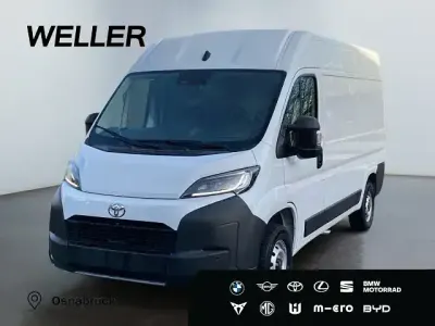 Usata Toyota Proace 140 CV (102 kW) 2025 Bianco Monovolume