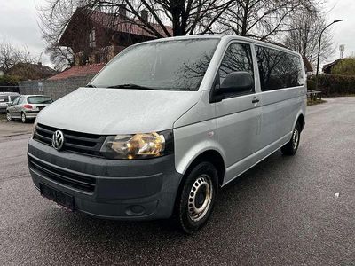 Gebraucht VW Caravelle Trendline 102 PS (75 kW) 2012 Silber Van