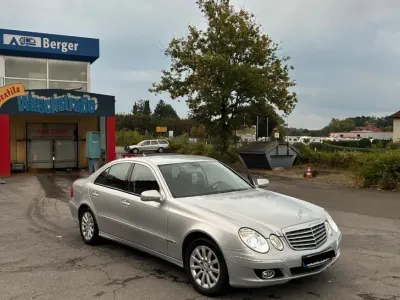 Gebraucht Mercedes E220 170 PS (125 kW) 2008 Silber Limousine