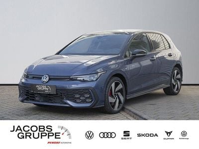 Blau Neu 2025 VW Golf GTE Limousine | 48.490 € (Etwas zu teuer)