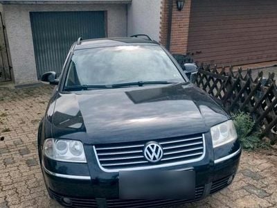 Second-hand VW Passat 101 CP (74 kW) 2004 Negru Break