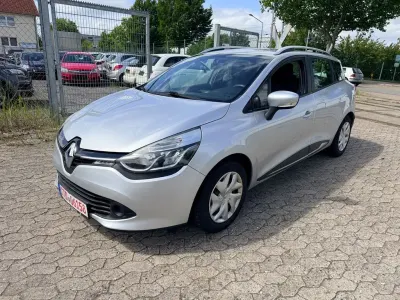 Gebraucht Renault Clio IV Dynamique 90 PS (66 kW) 2015 Silber Limousine