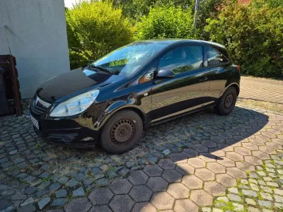 Gebraucht Opel Corsa Edition 60 PS (44 kW) 2009 Schwarz Kleinwagen