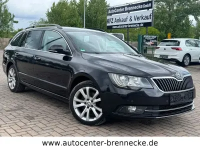 Gebraucht Skoda Superb Exclusive 170 PS (125 kW) 2015 Schwarz Kombi