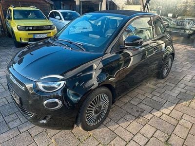 Gebraucht Fiat 500e Icon 86 kW (118 PS) 2022 Schwarz Cabrio