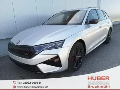 Nowe Skoda Octavia RS 265 KM (194 kW) 2025 Andere Kombi