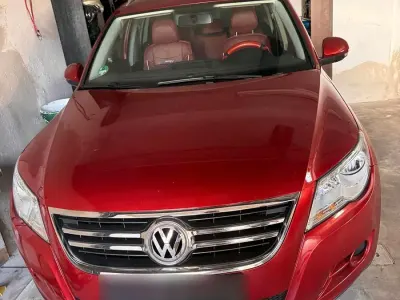 Gebraucht VW Tiguan Sportline 140 PS (102 kW) 2008 Rot SUV
