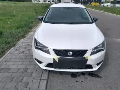 Gebraucht Seat Leon CONNECT 125 PS (91 kW) 2016 Weiß Limousine