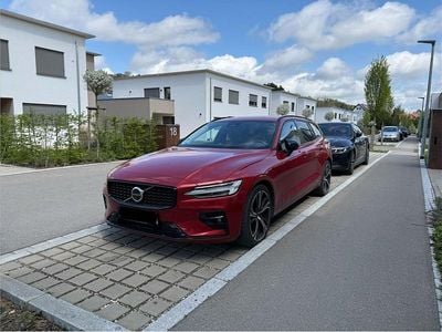 Gebraucht Volvo V60 Ultra 197 PS (144 kW) 2024 Rot Kombi
