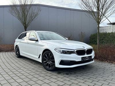 Gebraucht BMW 520 Sport Line 190 PS (139 kW) 2019 Alpinweiss iii Kombi