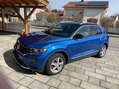 Gebraucht VW T-Roc Sport 150 PS (110 kW) 2018 Blau SUV