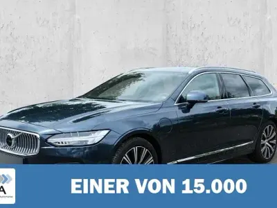 Gebraucht Volvo V90 Plus 398 PS (292 kW) 2023 Blau metallic Kombi
