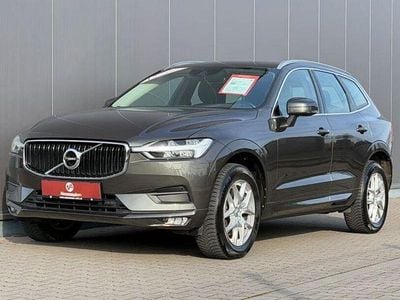Gebraucht Volvo XC60 Momentum 197 PS (144 kW) 2020 Grau SUV
