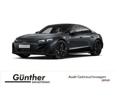 Grau Gebraucht 2025 Audi e-tron GT quattro Sport Limousine | 99.584 € (Guter Preis)
