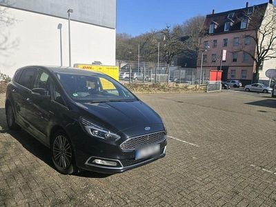 Gebraucht Ford S-MAX Vignale 150 PS (110 kW) 2019 Schwarz Van / Kleinbus