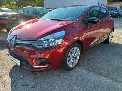Gebraucht Renault Clio IV LIMITED Deluxe 76 PS (55 kW) 2019 Rot Kleinwagen
