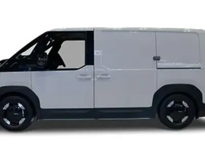 Nowe Kia PV5 119 kW (163 KM) 2025 Biały Minivan