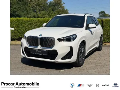 Neu BMW iX1 M Sport 150 kW (204 PS) 2026 Weiß SUV