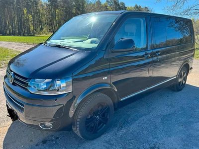 Second-hand VW T5 Highline 134 CP (98 kW) 2009 Negru Van