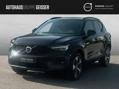 Gebraucht Volvo XC40 Plus 163 PS (119 kW) 2025 Onyx schwarz SUV