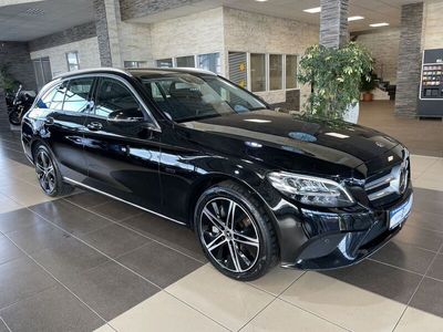 gebraucht Mercedes C300 Hybrid*Avantgarde*AHK*Navi*ACC*LED*R.Cam*SHZ