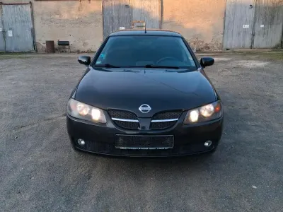 Gebraucht Nissan Almera 98 PS (72 kW) 2006 Schwarz Kleinwagen
