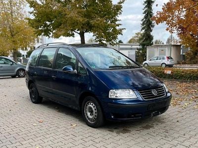 VW Sharan