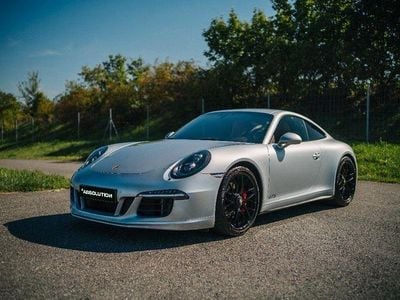 Porsche 911 Carrera GTS