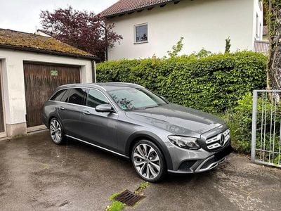 Mercedes E400