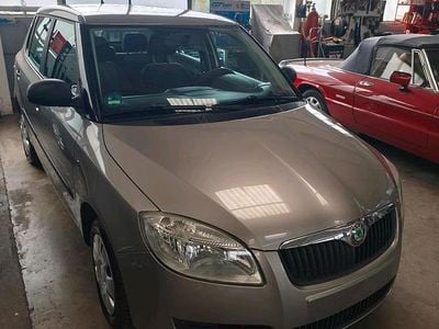 Gebraucht Skoda Fabia 68 PS (50 kW) 2009 Gold Kleinwagen