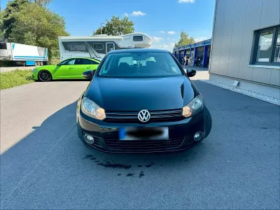 Gebraucht VW Golf VI 105 PS (77 kW) 2010 Schwarz Coupé