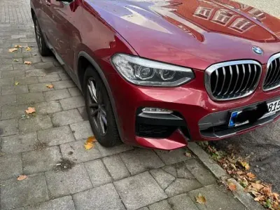 Używany BMW X4 M Sport 190 KM (139 kW) 2019 Czerwony SUV