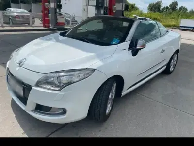 Gebraucht Renault Mégane Cabriolet GT 131 PS (96 kW) 2011 Weiß Cabrio