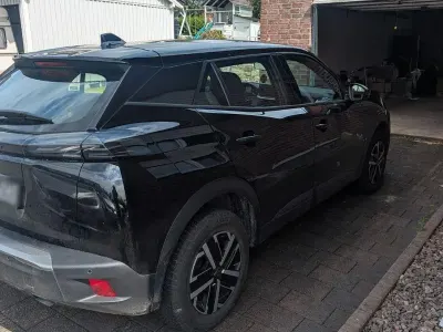 Gebraucht Peugeot 2008 Style 101 PS (74 kW) 2024 Schwarz SUV