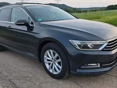 Gebraucht VW Passat Comfortline 150 PS (110 kW) 2017 Grau Kombi
