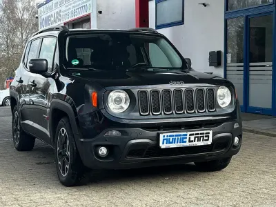 Begagnad Jeep Renegade Trailhawk 170 HK (125 kW) 2015 Svart SUV