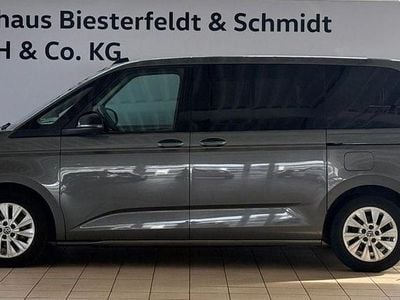 Gebraucht VW Multivan Life 150 PS (110 kW) 2022 Indiumgrau Van