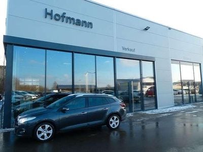 Grau Gebraucht 2010 Renault Mégane III Dynamique Limousine | 5.950 € (Etwas zu teuer)